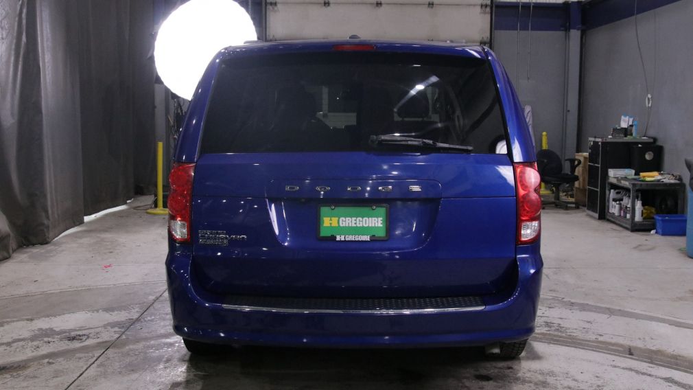 Dodge GR Caravan Canada Value Package 2019 d&rsquo;occasion à vendre - 5