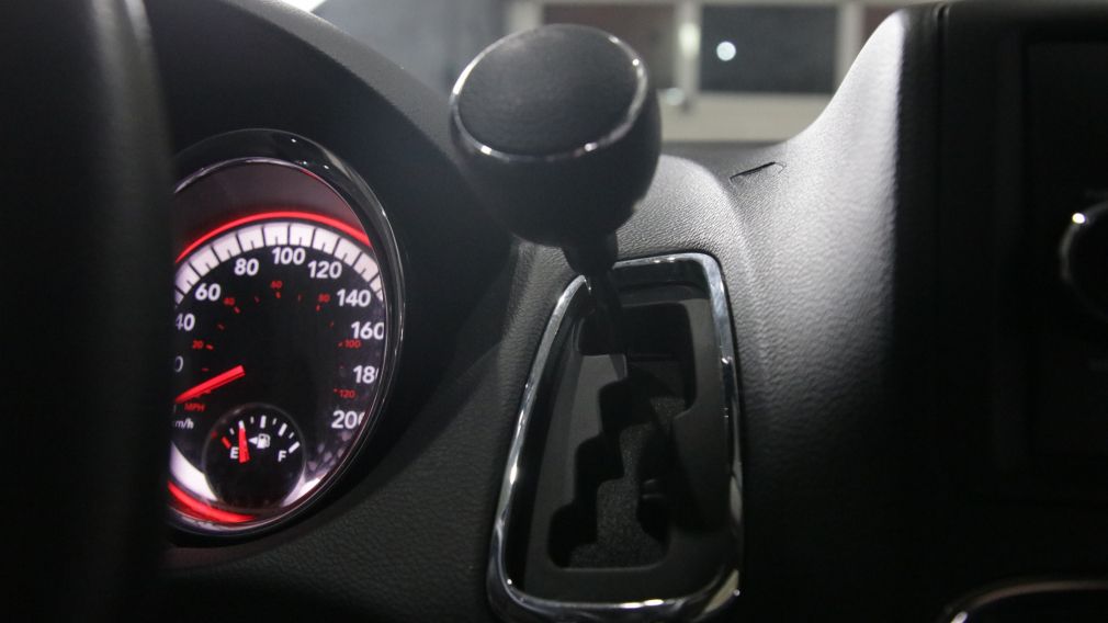 Dodge GR Caravan Canada Value Package 2019 d&rsquo;occasion à vendre - 16