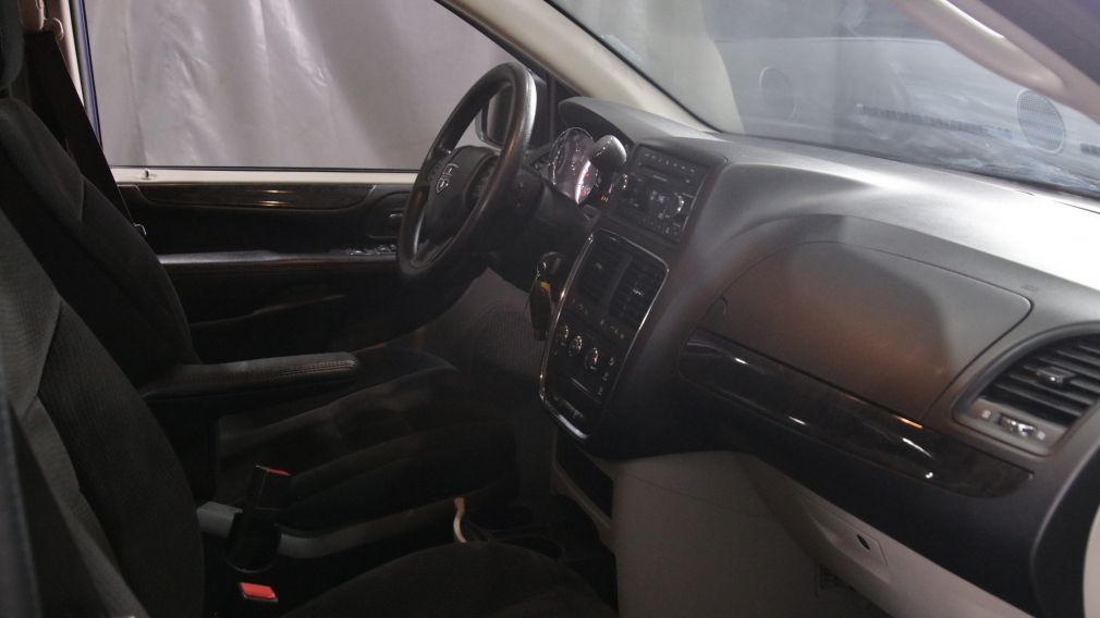 Dodge GR Caravan Canada Value Package 2019 d&rsquo;occasion à vendre - 23