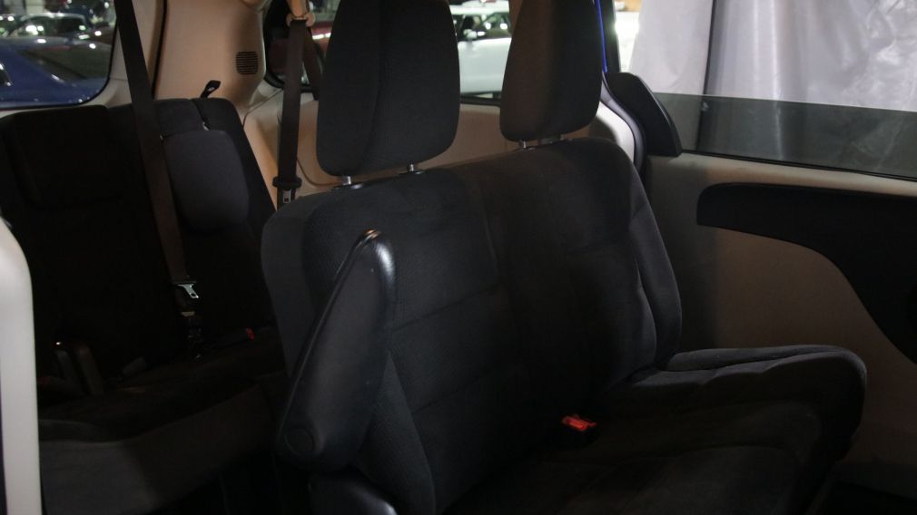 Dodge GR Caravan Canada Value Package 2019 d&rsquo;occasion à vendre - 22