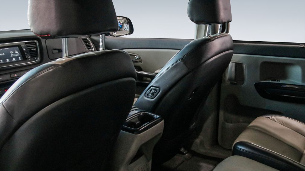 Kia Sedona SX+ 2019 d&rsquo;occasion à vendre - 22