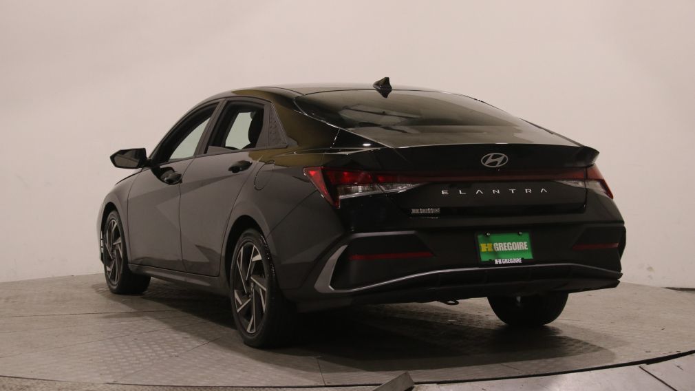 Hyundai Elantra Preferred 2024 d&rsquo;occasion à vendre - 5