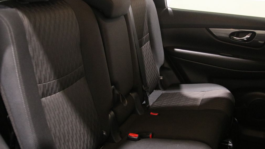 Nissan Rogue S 2020 d&rsquo;occasion à vendre - 21