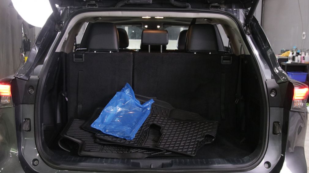 Toyota Highlander Hybrid XLE 2024 d&rsquo;occasion à vendre - 23