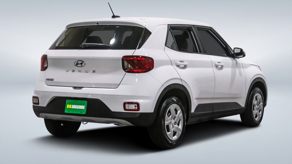 Hyundai Venue Essential 2024 d&rsquo;occasion à vendre - 7