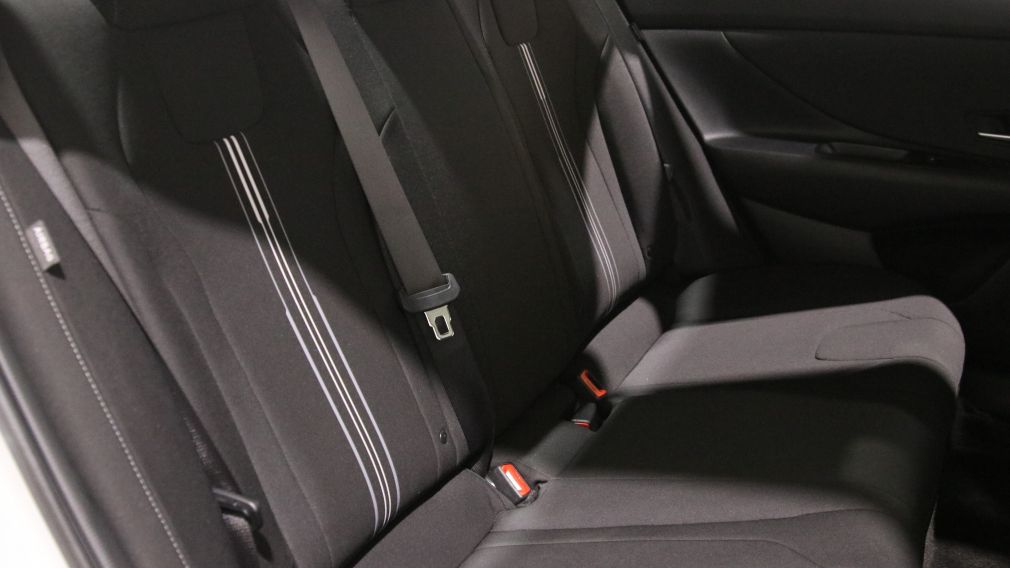 Hyundai Elantra Preferred 2025 d&rsquo;occasion à vendre - 22