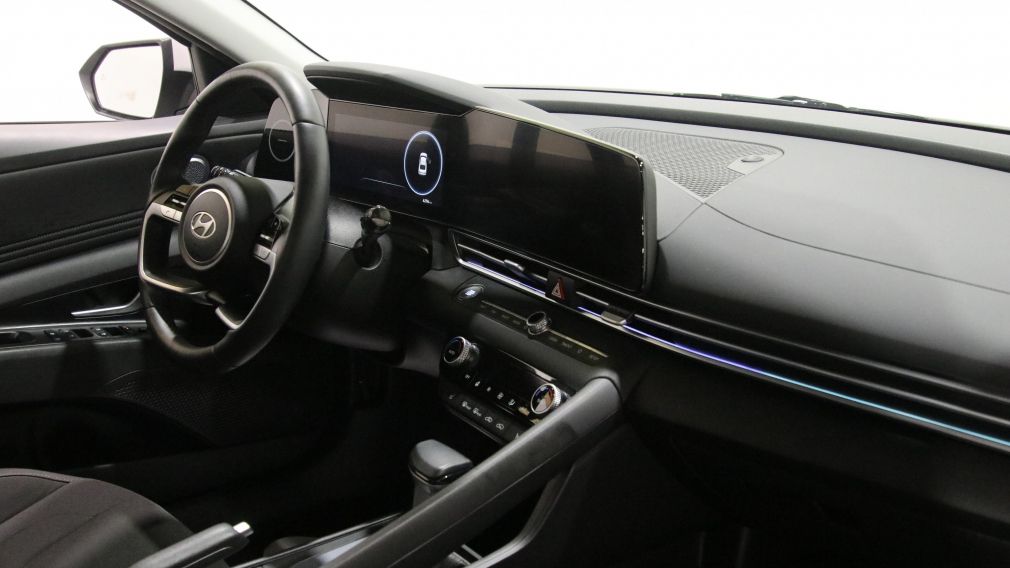 Hyundai Elantra Preferred 2025 d&rsquo;occasion à vendre - 24