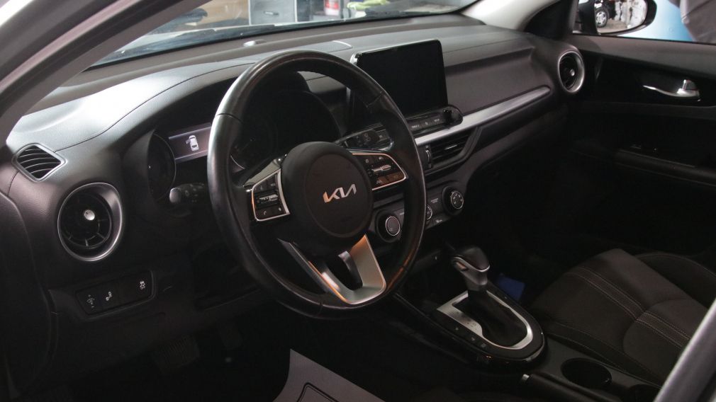 Kia Forte5 EX 2022 d&rsquo;occasion à vendre - 7