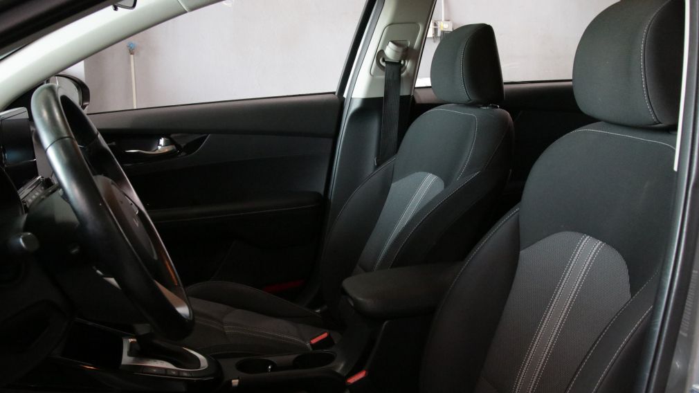 Kia Forte5 EX 2022 d&rsquo;occasion à vendre - 8