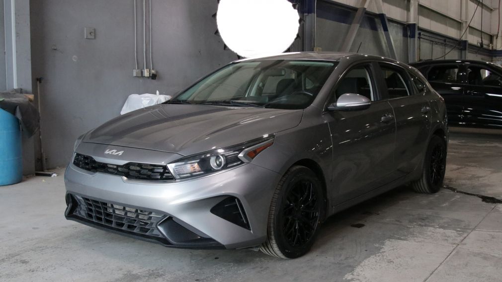 Kia Forte5 EX 2022 d&rsquo;occasion à vendre - 3