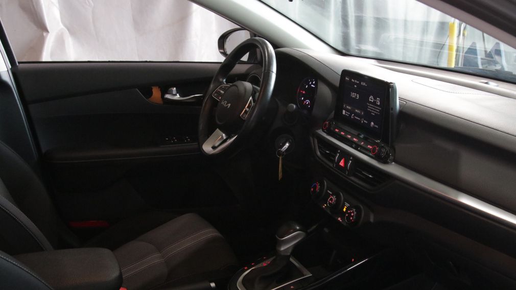 Kia Forte5 EX 2022 d&rsquo;occasion à vendre - 20