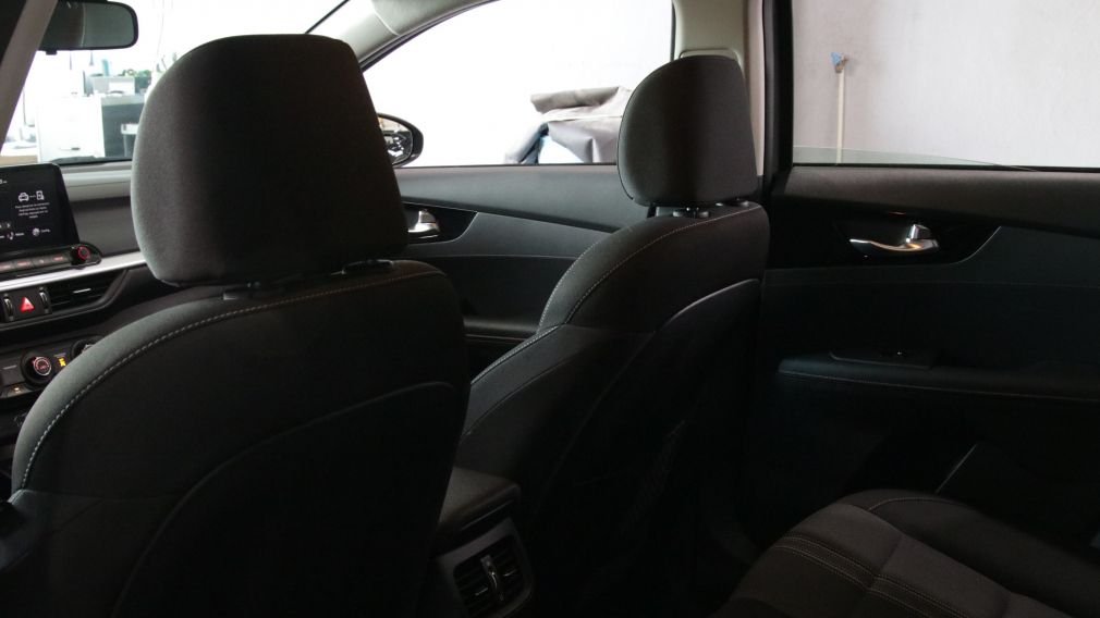 Kia Forte5 EX 2022 d&rsquo;occasion à vendre - 18