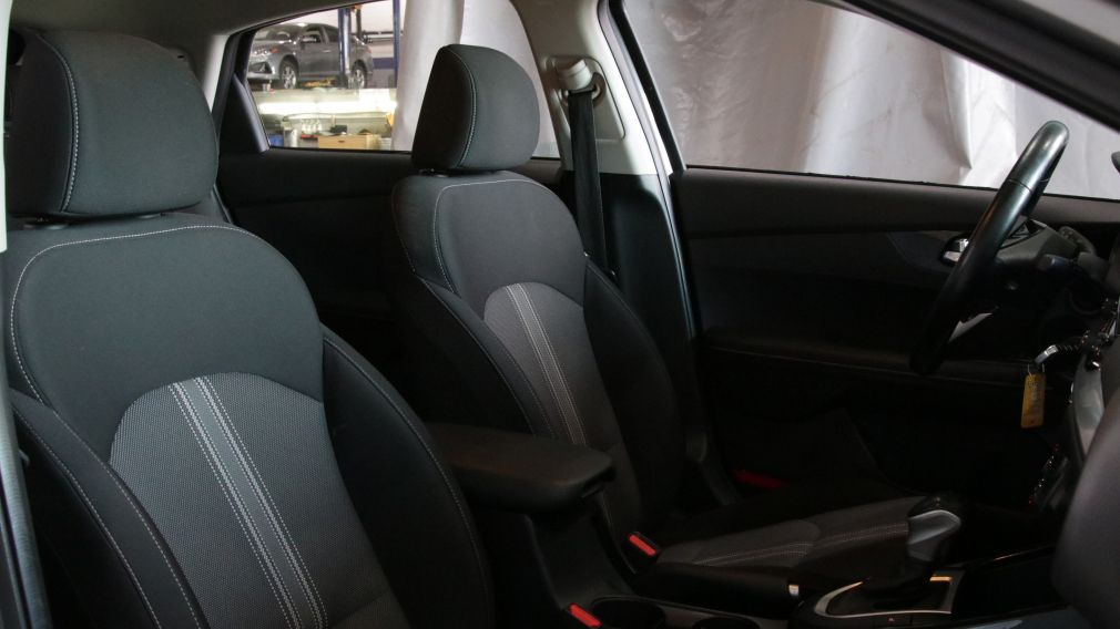 Kia Forte5 EX 2022 d&rsquo;occasion à vendre - 21