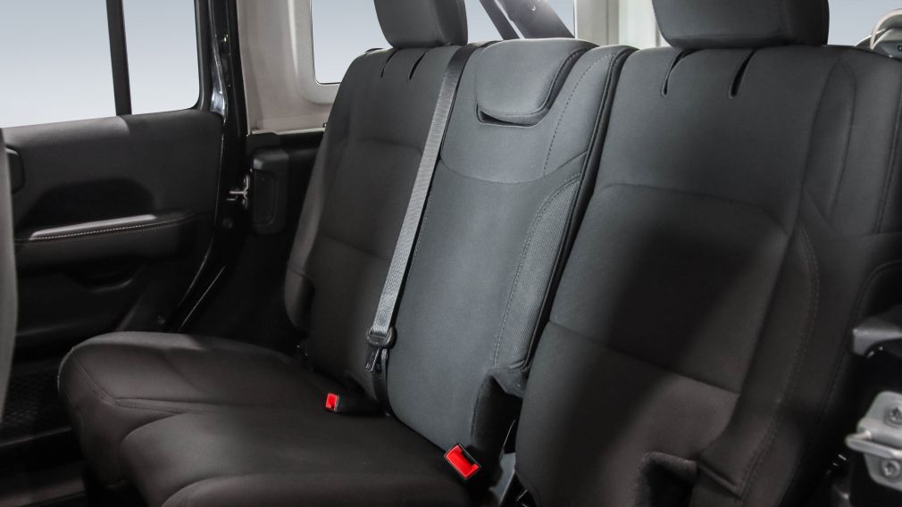 Jeep Wrangler Unlimited Sahara 2022 d&rsquo;occasion à vendre - 17