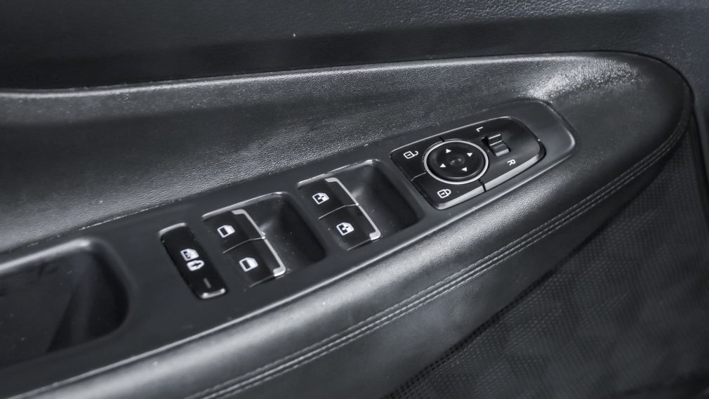 Hyundai Santa Fe Preferred 2023 d&rsquo;occasion à vendre - 10