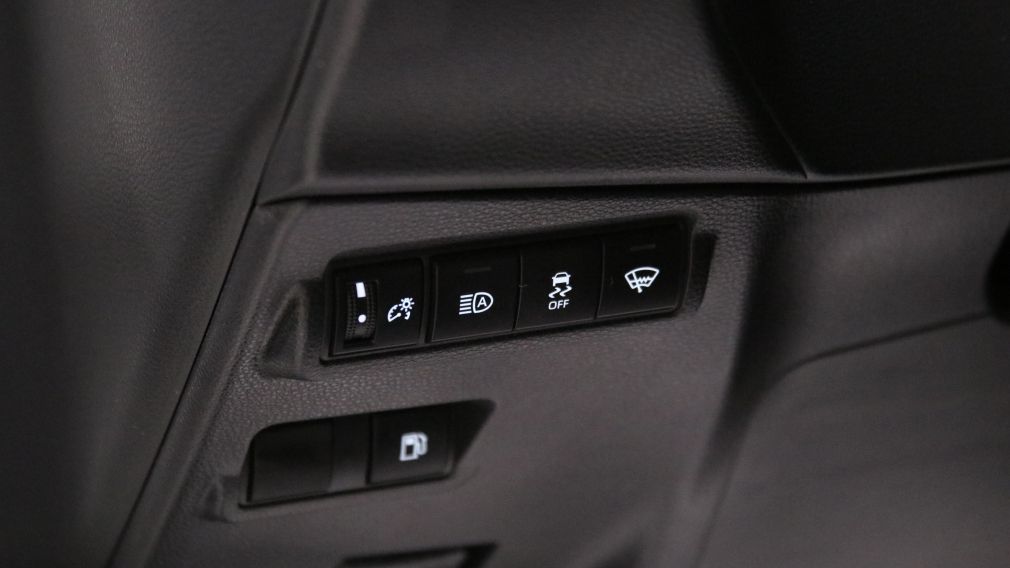 Toyota Corolla Hybrid SE 2023 d&rsquo;occasion à vendre - 12