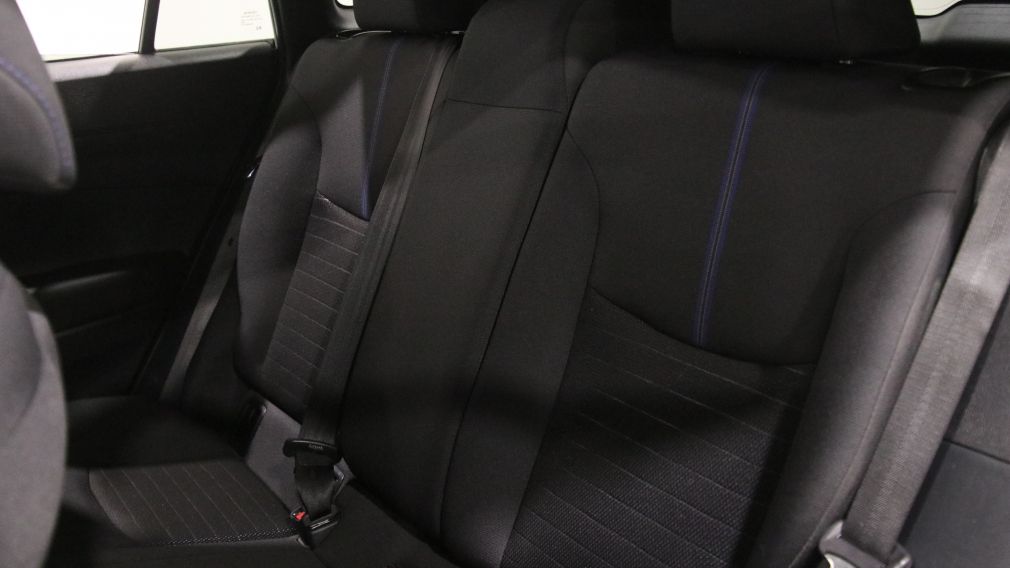 Toyota Corolla Hybrid SE 2023 d&rsquo;occasion à vendre - 19