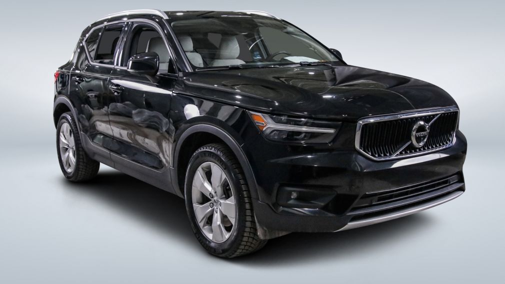 Volvo XC40 Momentum 2022 d&rsquo;occasion à vendre - 1