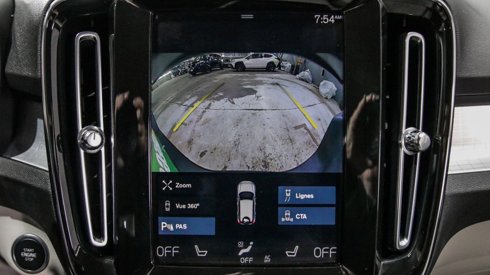 Volvo XC40 Momentum 2022 d&rsquo;occasion à vendre - 14