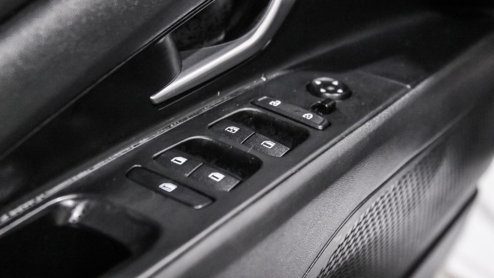 Hyundai Elantra Preferred 2021 d&rsquo;occasion à vendre - 11