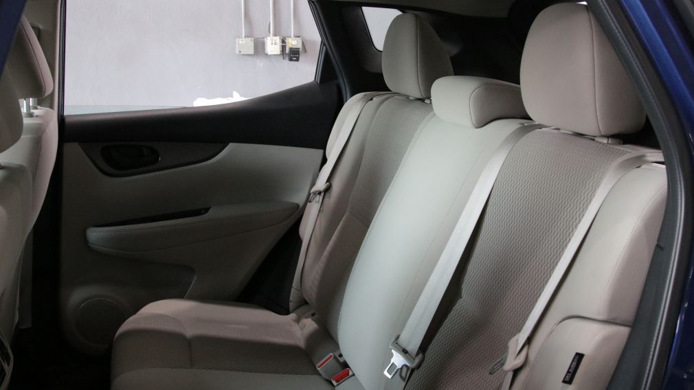 Nissan Qashqai S 2023 d&rsquo;occasion à vendre - 18