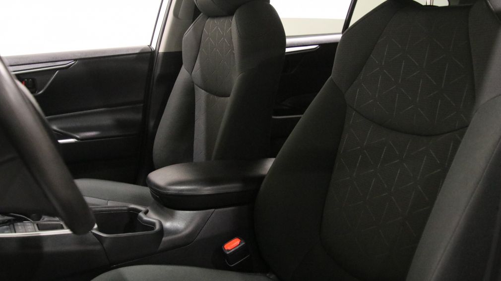 Toyota Rav 4 LE 2022 d&rsquo;occasion à vendre - 10
