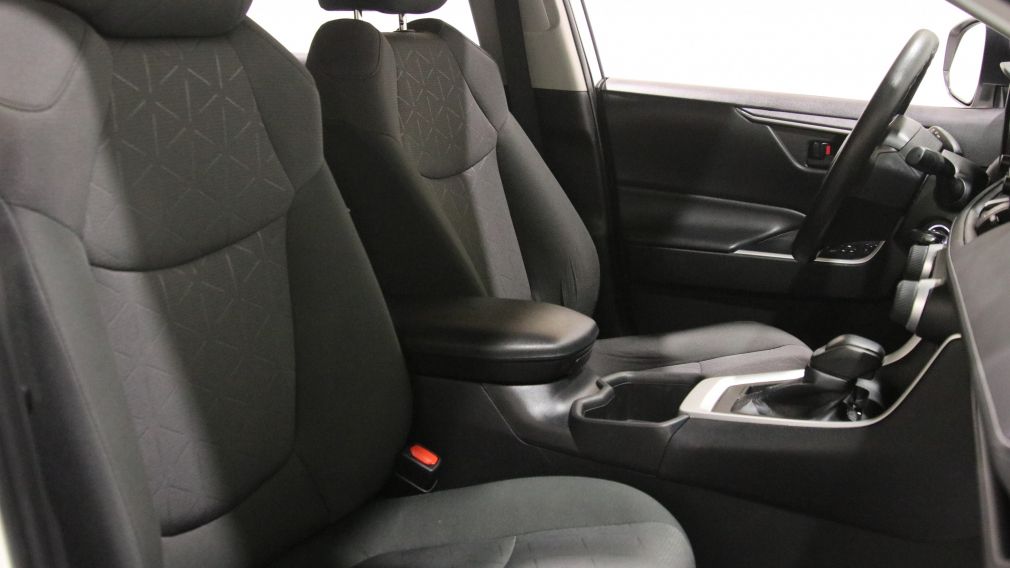 Toyota Rav 4 LE 2022 d&rsquo;occasion à vendre - 24