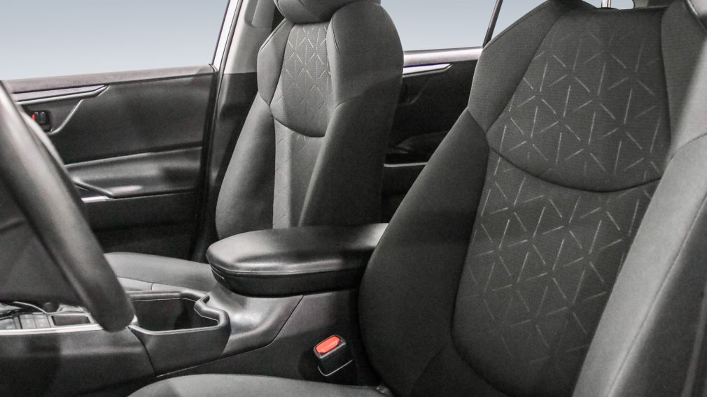 Toyota Rav 4 LE 2022 d&rsquo;occasion à vendre - 10