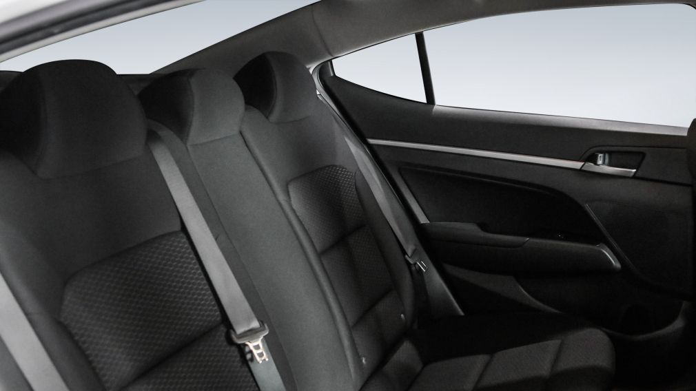 Hyundai Elantra Preferred w/Sun & Safety Package 2020 d&rsquo;occasion à vendre - 21