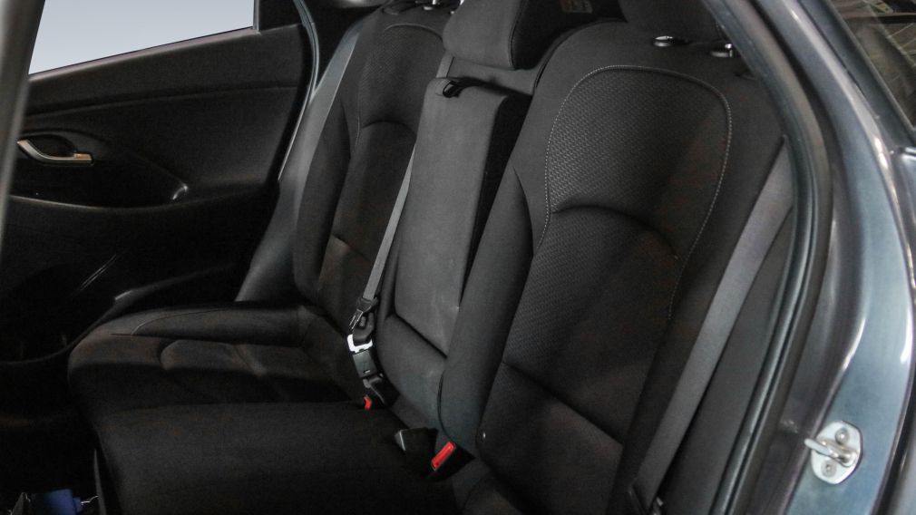 Hyundai Elantra Preferred 2019 à vendre à Trois-Rivières - 15