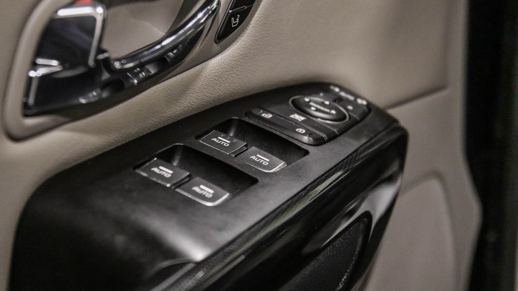 Kia Sedona SX+ 2019 d&rsquo;occasion à vendre - 11