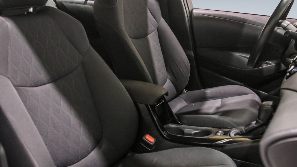 Toyota Corolla LE 2021 d&rsquo;occasion à vendre - 24