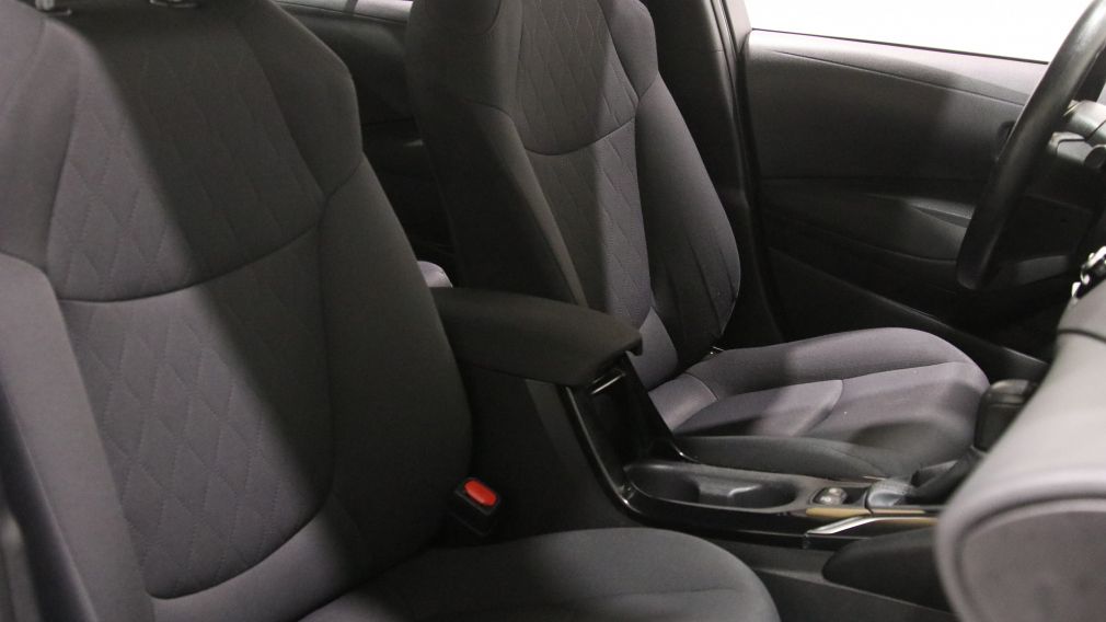 Toyota Corolla LE 2021 d&rsquo;occasion à vendre - 22