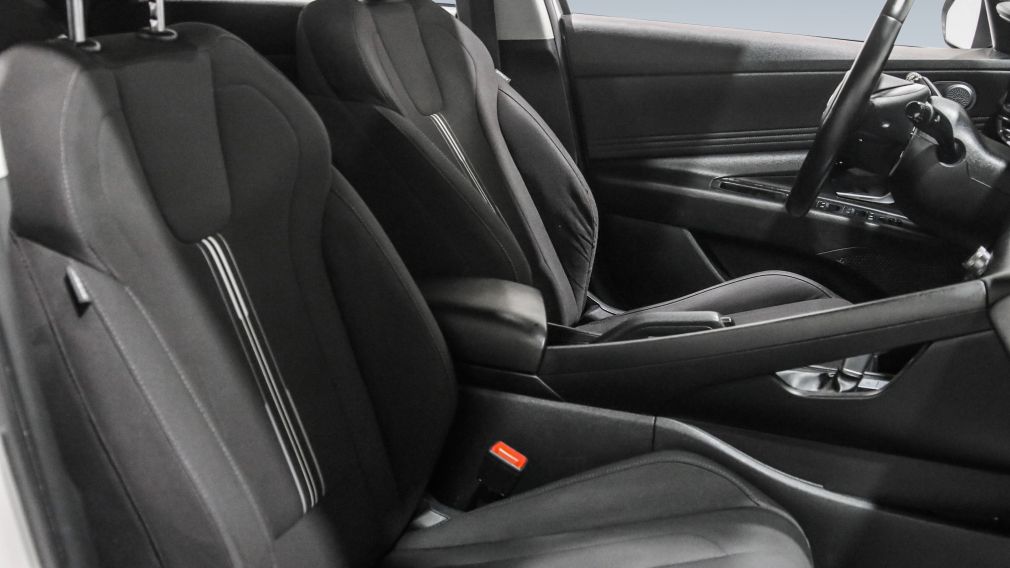 Hyundai Elantra Preferred 2022 d&rsquo;occasion à vendre - 22