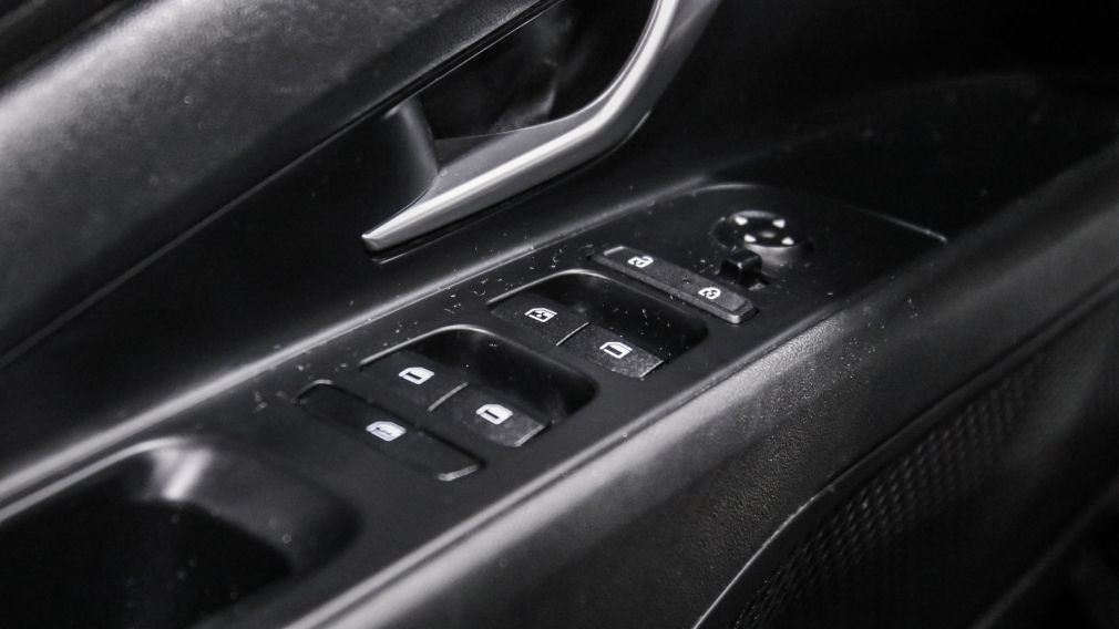 Hyundai Elantra Preferred 2021 d&rsquo;occasion à vendre - 11