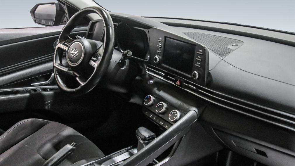 Hyundai Elantra Preferred 2021 d&rsquo;occasion à vendre - 23