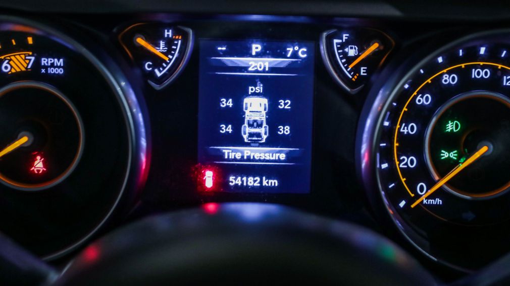 Jeep Wrangler Sport 2023 à vendre à Trois-Rivières - 11