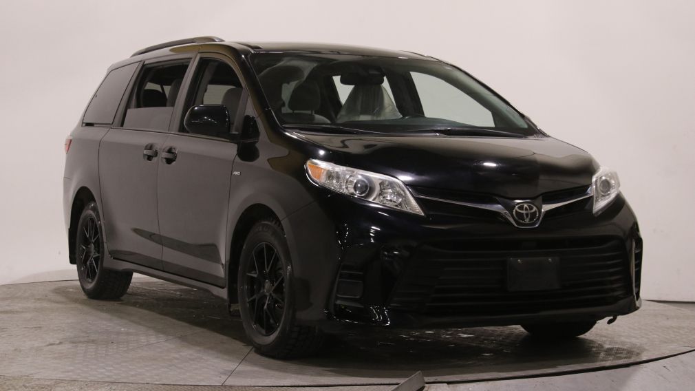 Toyota Sienna LE