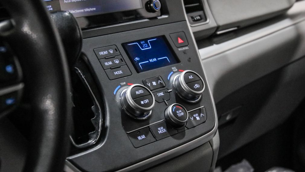 Toyota Sienna LE 2020 à vendre à Trois-Rivières - 16
