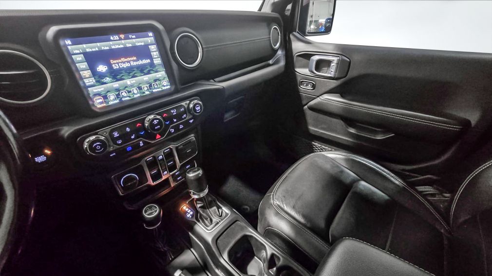 Jeep Wrangler Unlimited Sahara 2021 d&rsquo;occasion à vendre - 17