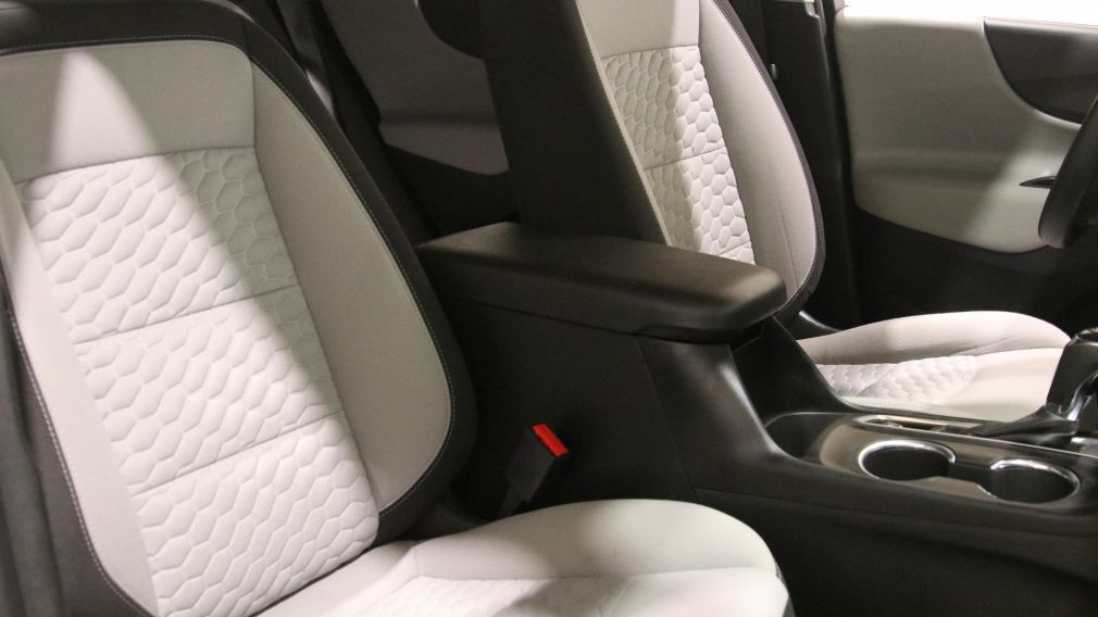 Chevrolet Equinox LS 2020 d&rsquo;occasion à vendre - 24