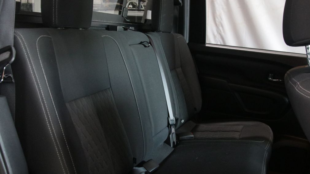 Nissan Titan SV Midnight Edition 2019 d&rsquo;occasion à vendre - 22