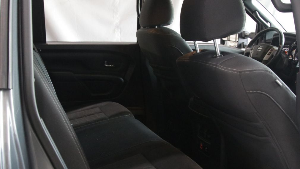 Nissan Titan SV Midnight Edition 2019 d&rsquo;occasion à vendre - 23