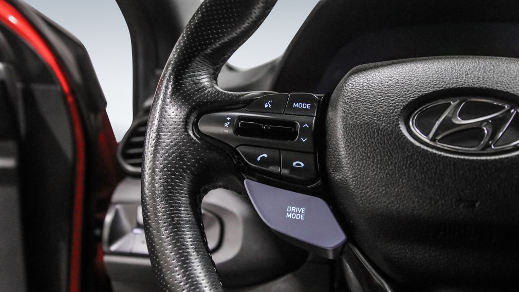 Hyundai Veloster Manual 2022 d&rsquo;occasion à vendre - 13