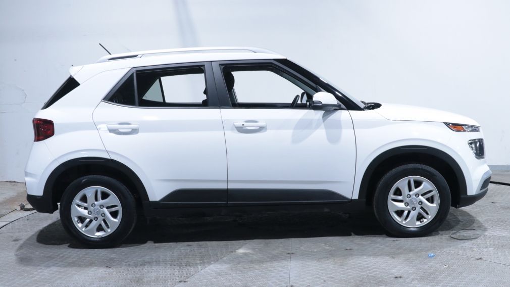 Hyundai Venue Preferred 2023 d&rsquo;occasion à vendre - 8