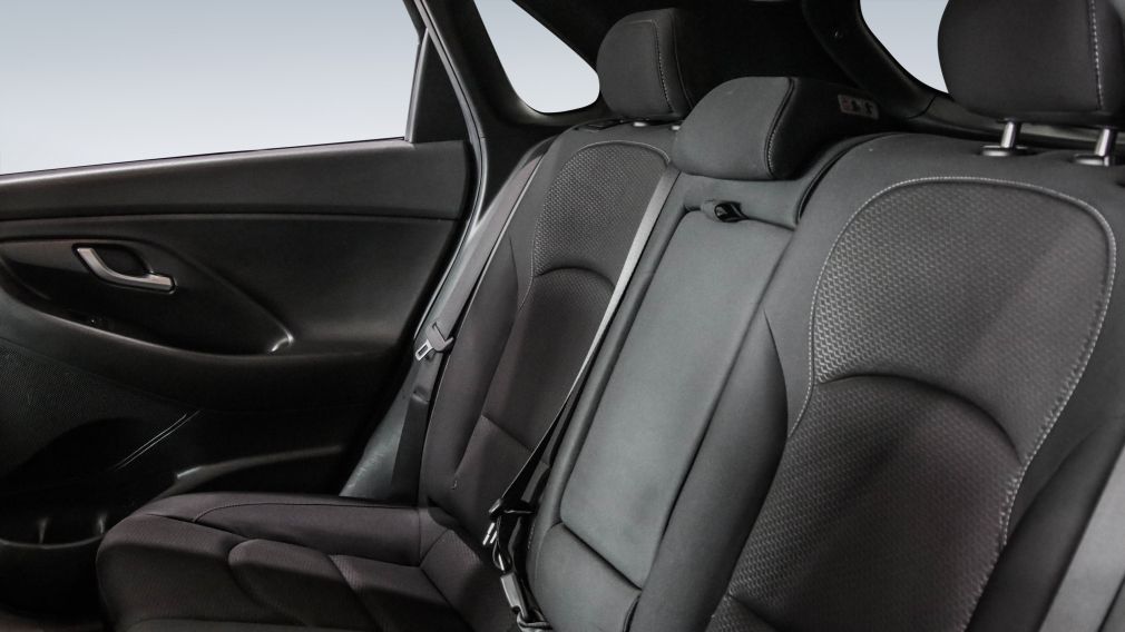 Hyundai Elantra Preferred 2020 d&rsquo;occasion à vendre - 19