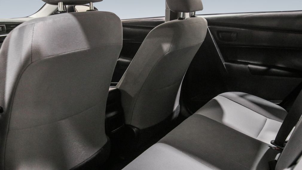 Toyota Corolla CE 2019 d&rsquo;occasion à vendre - 18