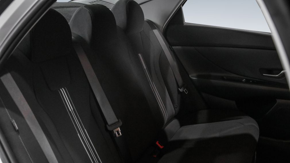 Hyundai Elantra Preferred 2025 d&rsquo;occasion à vendre - 21