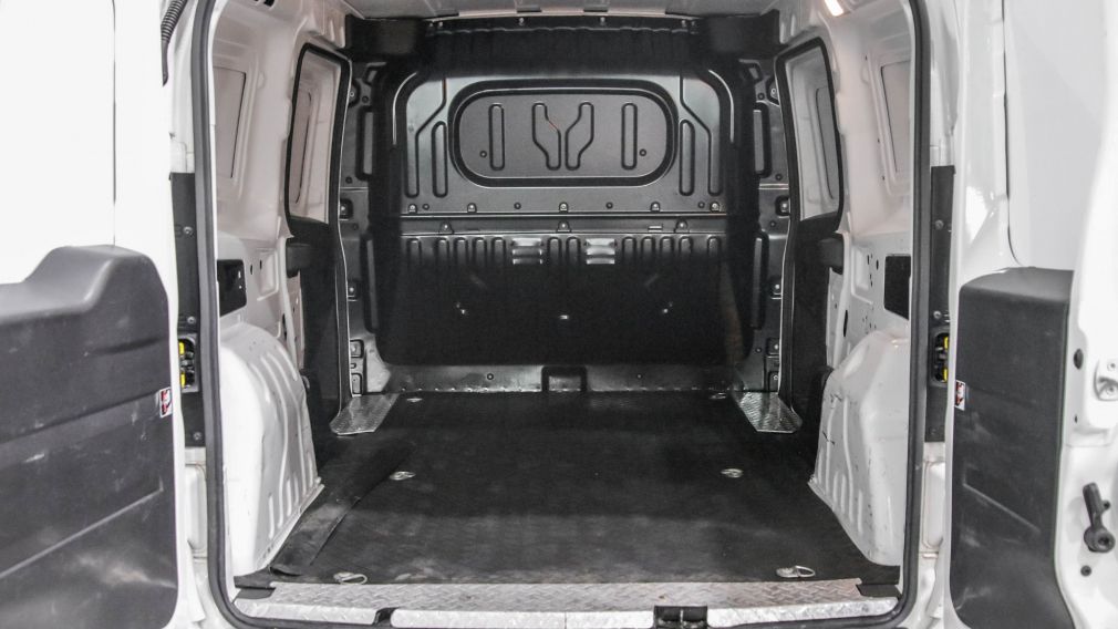 Ram Cargo Van Cargo Van 2022 d&rsquo;occasion à vendre - 17