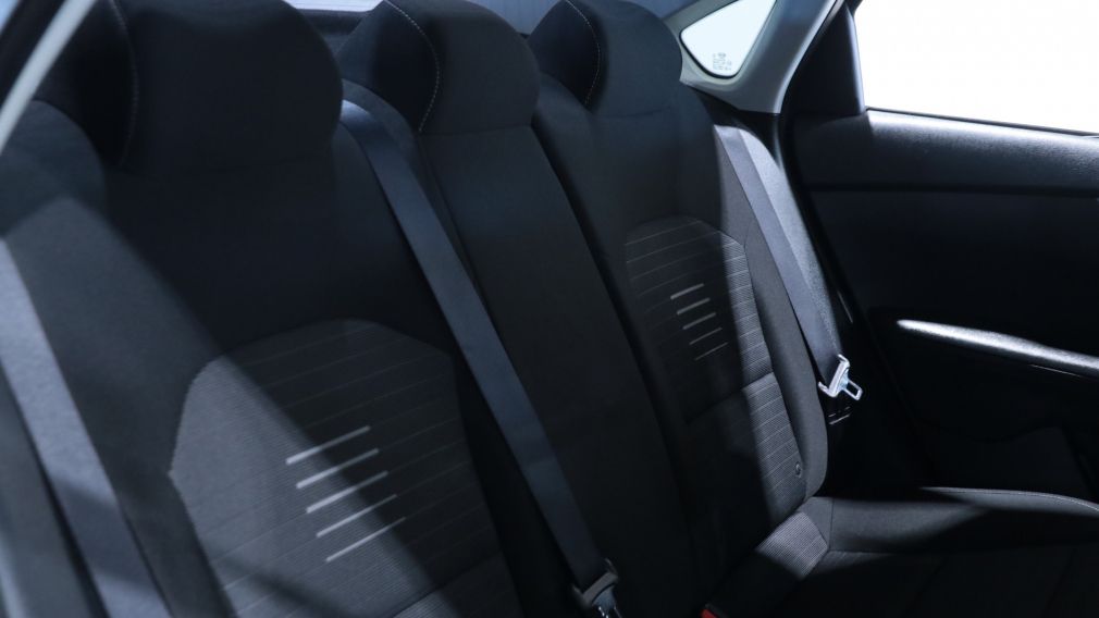 Kia Forte LX 2020 d&rsquo;occasion à vendre - 19